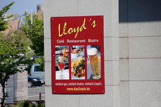 Schilder und Wegweiser Beispiel 7